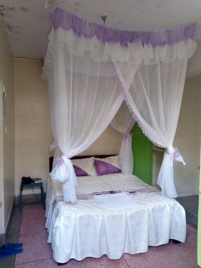 Nanyuki Ibis Hotel Exterior foto