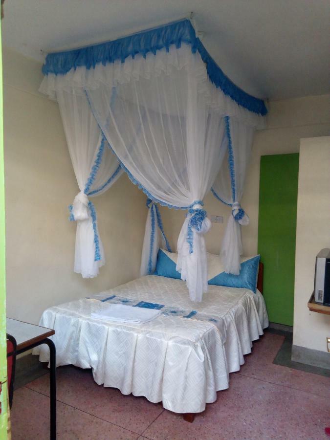 Nanyuki Ibis Hotel Exterior foto