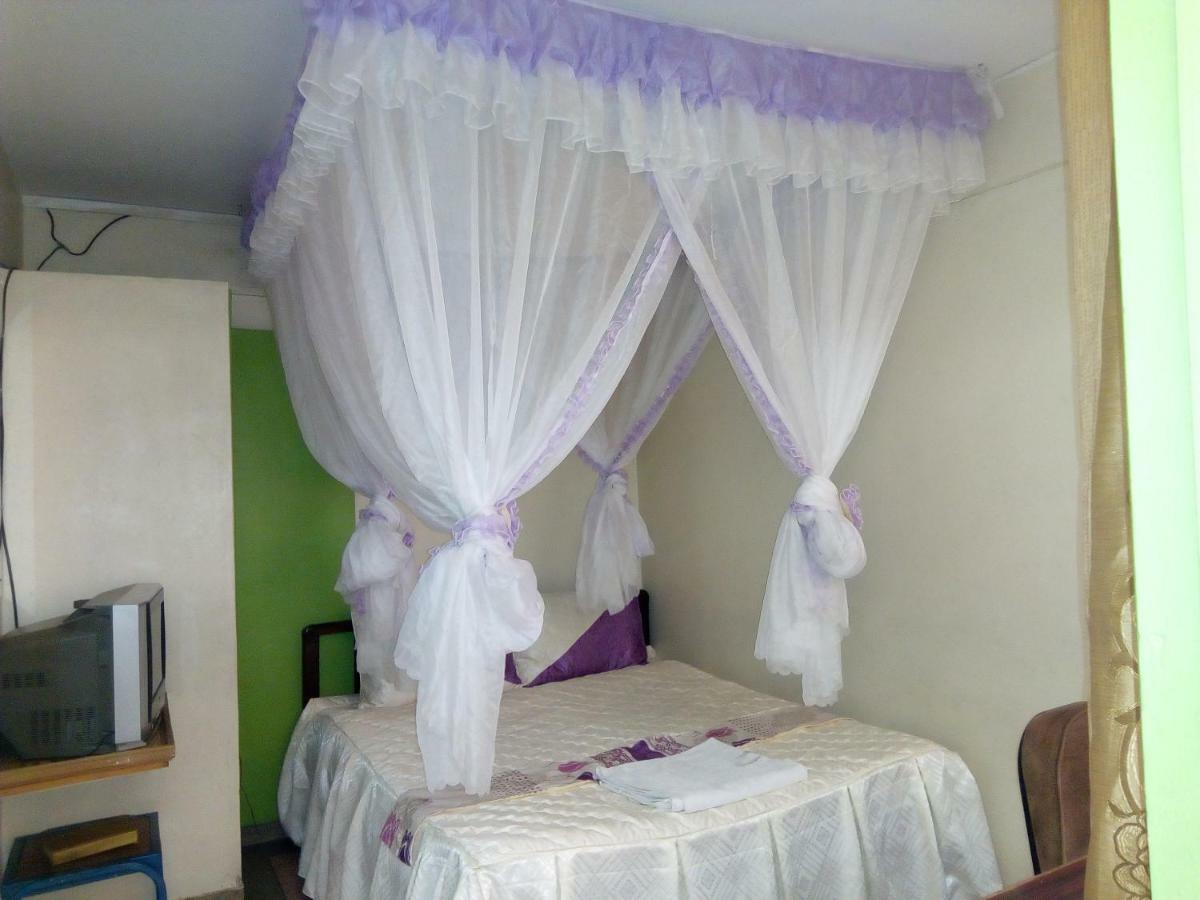 Nanyuki Ibis Hotel Exterior foto